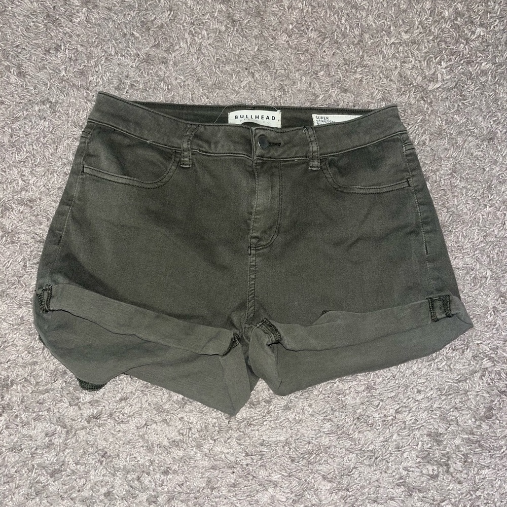 Bullhead Women's Green Jean Shorts